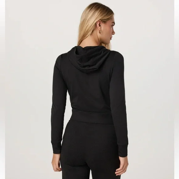 Vuori Halo Mini Full Zip Hoodie - Picture 3 of 7